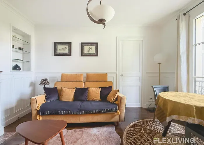 Charming - One-bedroom In 5th *