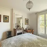 Charming - One-bedroom In 5th Παρίσι