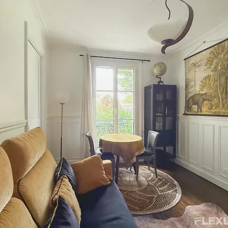 Charming - One-bedroom In 5th Appartement *