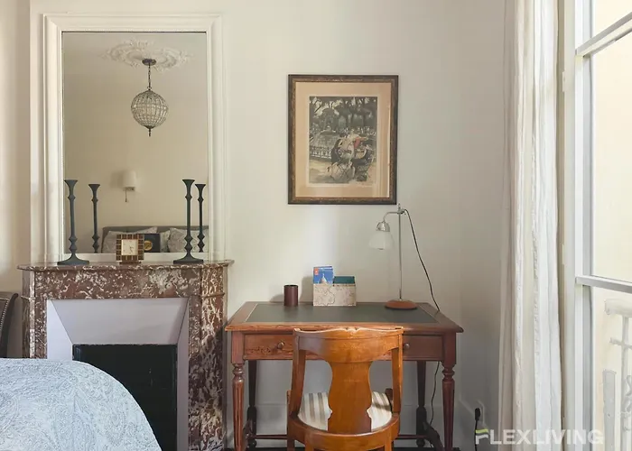 아파트 Charming - One-bedroom In 5th